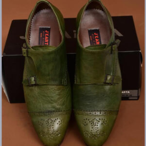 dnk red sport shoes